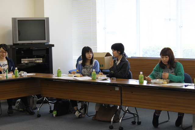 20140423法学部女子会02.JPG