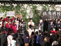 06-stage_nijiirosai.jpg